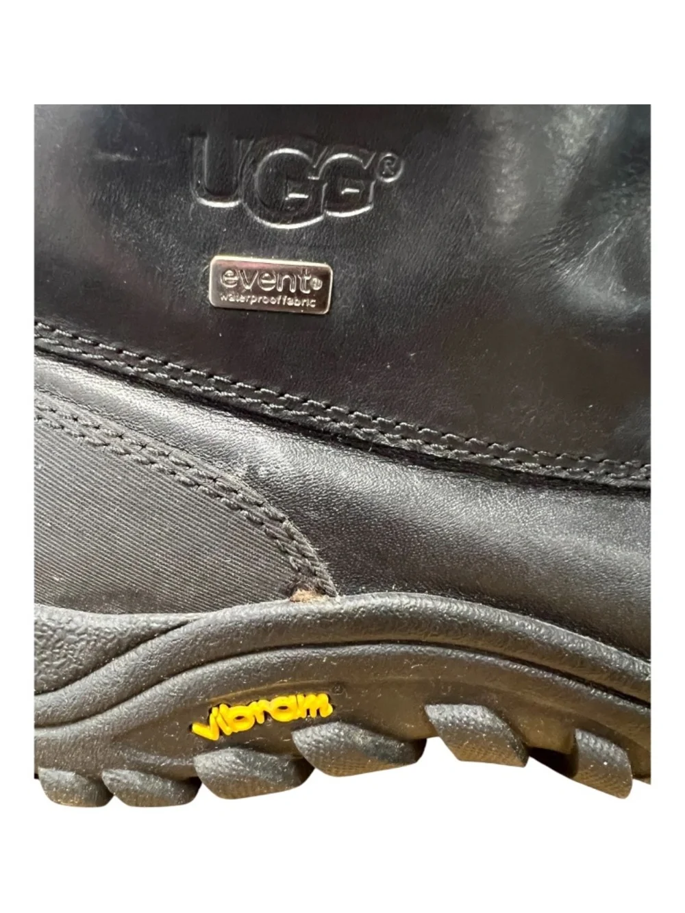 UGG Adirondack II Black & Gray Waterproof Sheepskin Boots | Size 10